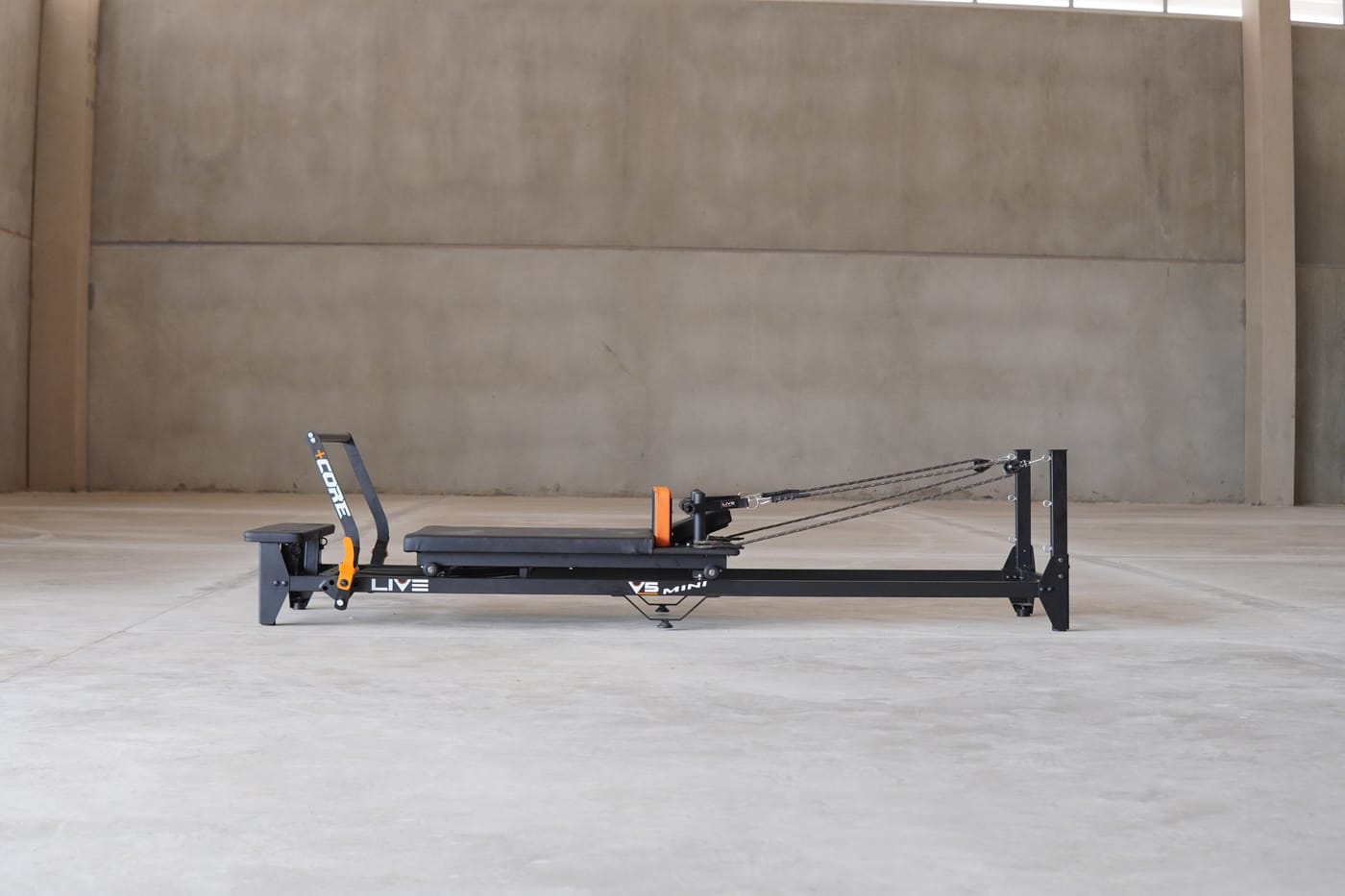 V5 Reformer Mini — Live Universe